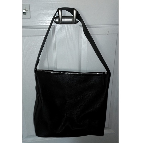 Mid-size Black Faux Leather Purse/Bag - Picture 1 of 3
